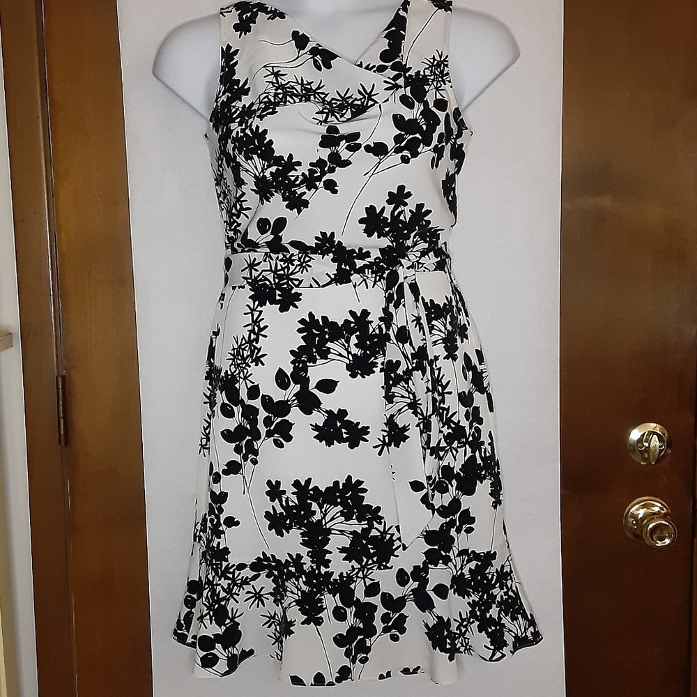 THE LIMITED/DRESS/SIZE 4
